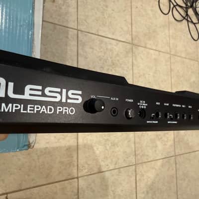 Alesis SamplePad Pro 8-Pad Percussion and Sample-Triggering Instrument 2010s Black image 3