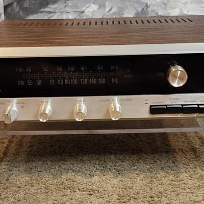 Lafayette Lafayette LR-775 is a vintage 100-watt solid-state AM/FM stereo receiver 1970 - Metal walnut finish image 4