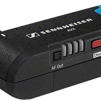 Sennheiser AVX Digital Wireless Microphone System - MKE2 Lavalier Pro Set image 3