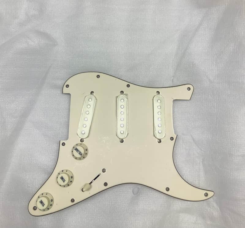 Stratocaster Style Loaded Pickguard - 2026 - Aged White image 1
