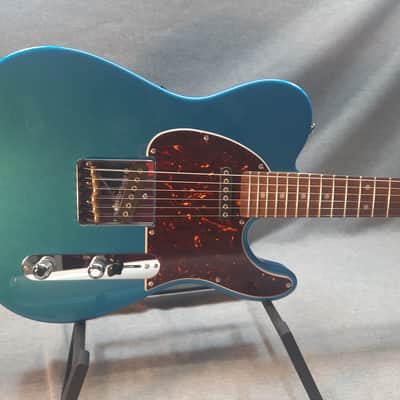G&L USA  Fullerton Deluxe ASAT Classic  Lake Placid Blue Metallic image 2
