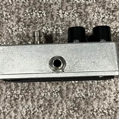 Electro-Harmonix Bass Clone Nano Analog Chorus 2016 - Present - Purple/Black image 5