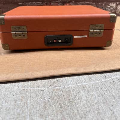 Crosley Cruiser CR8005A-OR Portable 3-Speed Turntable – Orange – Manufactured August 2014 image 9