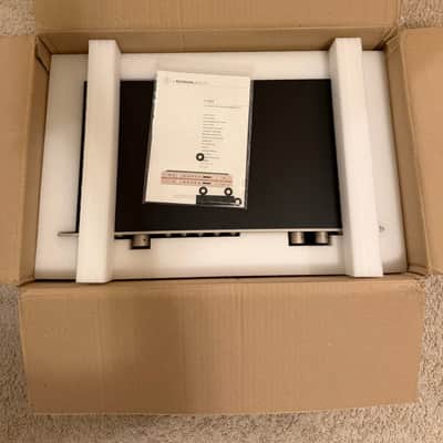 Neumann V 402 Dual Channel Microphone Preamp 2020 - Present - Silver image 4