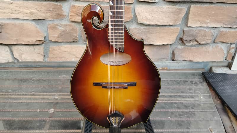 Holst F-4 Hybrid 2023 - Sunburst image 1