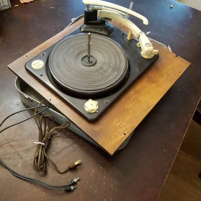 Garrard RC121 MKII 4-speed auto record-changer turntable Early Stereo and plinth Sonotone cartridge MPM3 pickup 1958 - Cream image 2