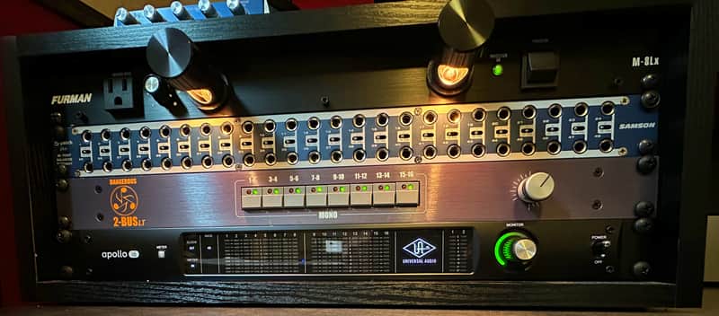 Universal Audio Apollo 16 QUAD Thunderbolt 2 Audio Interface