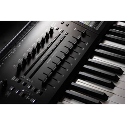 Korg Kronos 3 61 - Synthesizer image 6