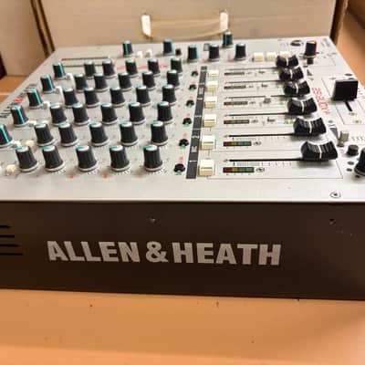 Allen & Heath Xone 62 image 2