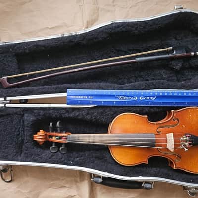 Suzuki 220 size 1/10 violin, Japan 1979 with case & bow, Very Good Cond image 4