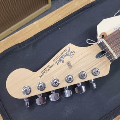 Fender FSR Standard Stratocaster With Bag 2007 Natural image 10