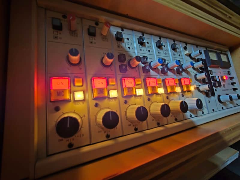 Pacific Recorders & Engineering Stereo Summing Mixer - Radio image 1