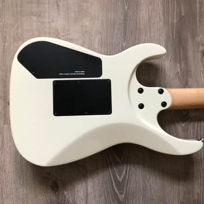 Caparison Dellinger CA VW Christopher Amott 2012 Vintage White image 6