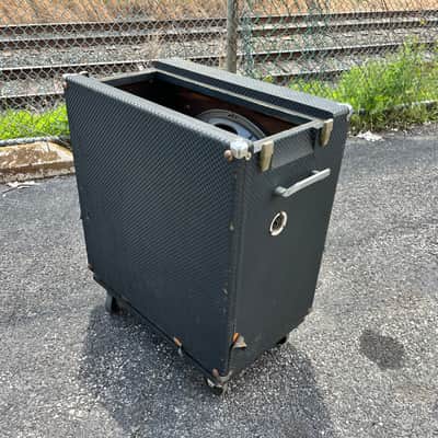 1964 Ampeg Portaflex Bass Amp 1x18" - new caps, new tubes image 10