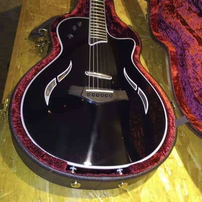Taylor T5z 2022 - Black image 1
