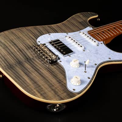 Jet JS-450 TBK 450 Series Basswood Flamed Maple Top Body Canadian Roasted Maple Neck 6-String Electric Guitar image 6