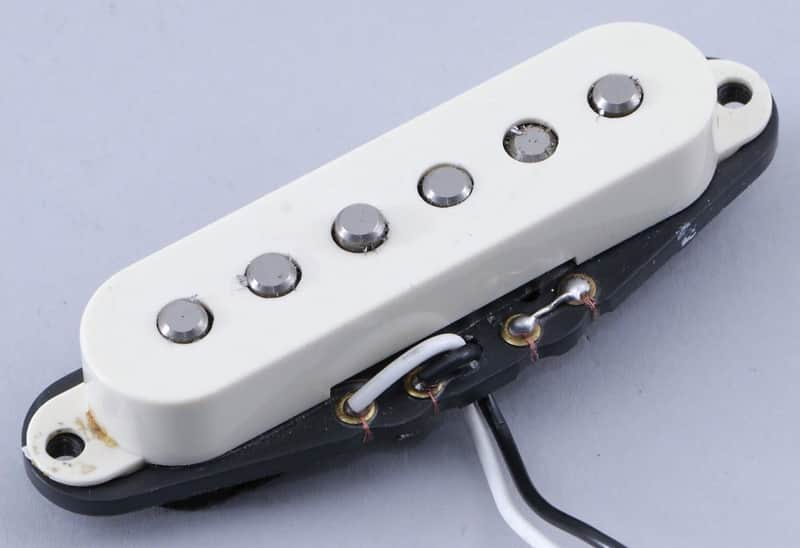 Fender Vintage Noiseless Stratocaster Neck / Middle Pickup image 2