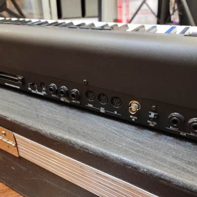 Alesis QS8 88-Key Synth with Hardshell Case image 8