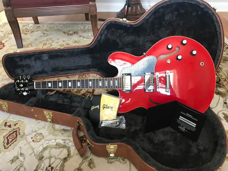 Gibson ES-335 Traditional