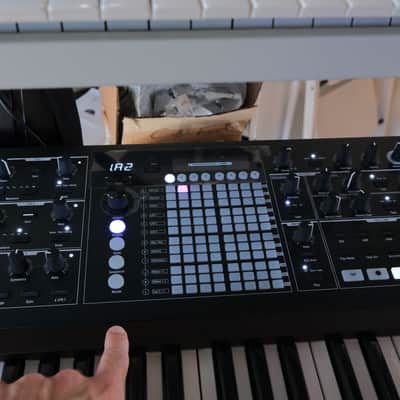 Arturia PolyBrute Noir 61-Key Synthesizer 2023 - Present - Black image 19
