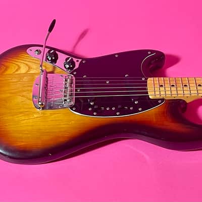 1979 Fender Mustang Lefty 3-color Sunburst image 8