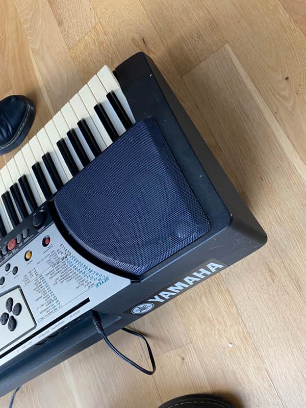 Yamaha PSR 340 Keyboard portatone | Reverb Canada