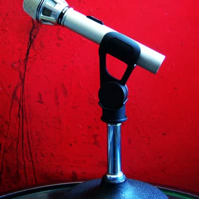 Vintage 1970's AKG D190ES / D190E dynamic cardioid microphone Low Z 280 OHMS w mic clip D1000E D330BT image 6