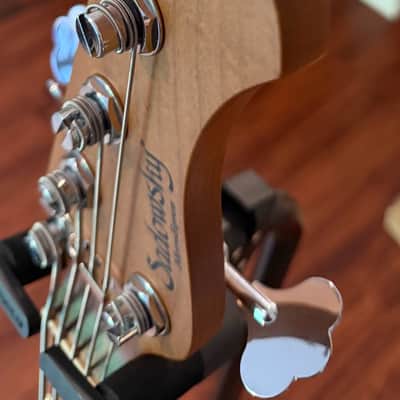 Sadowsky Metroexpress Modern 5-String 2025 - Champagne Metallic with updated pickups and VTC preamp image 8