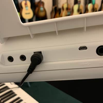 Casio Casiotone CT-S200 Keyboard White image 12