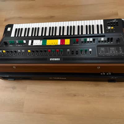 Yamaha CS-60 Polyphonic Synthesizer 1977 - Black image 4
