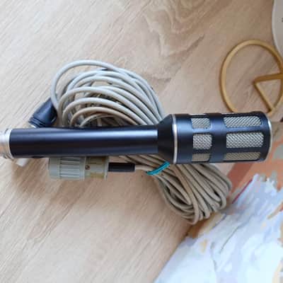 Neumann RFT Gefell PM860 P48 Vintage Condenser Microphone image 3