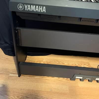 Yamaha P-105 88-Key Weighted Keyboard Digital Piano w/ Stand and Pedals image 14