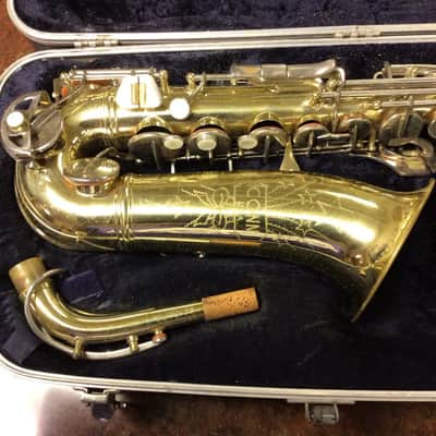 VINTAGE CONN SHOOTING STARS ALTO SAXOPHONE mid 76s - LACQUERED w/CASE image 5