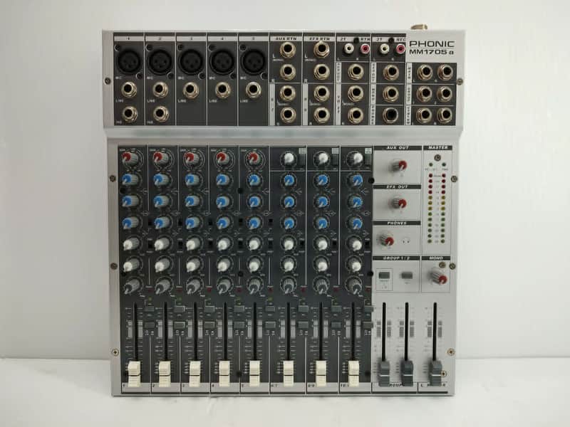 Phonic MM1705A Small Mixer 5-In + Phantom 48V - Grey image 1