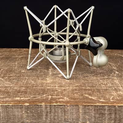Neumann U 87 Ai Condenser Microphone With EA 87 Mount. Mint, like new! U87Ai U87. 128195 image 18