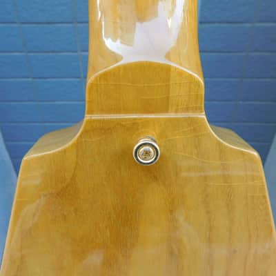 Gibson Flying V Heritage Korina Reissue 1982 Natural image 12