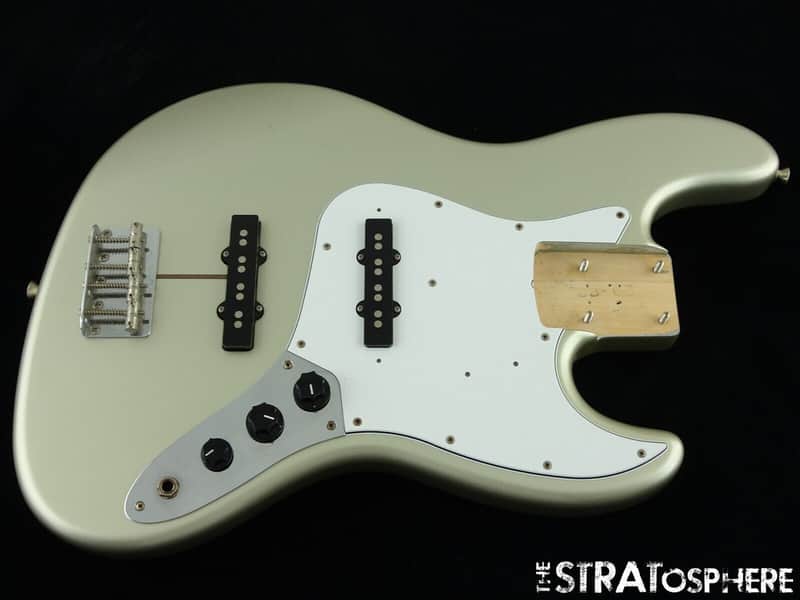 Fender Vintage 62 RI Jazz Bass LOADED BODY 1962 J Bass Inca Silver image 1