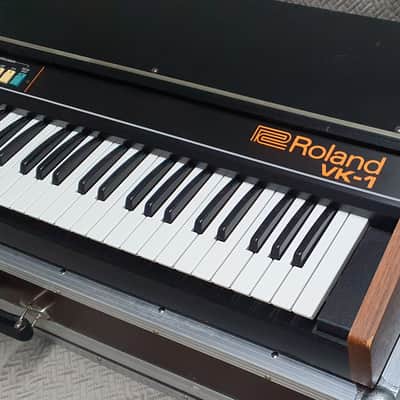 Roland VK-1 ✅ Legendary 70s Transistor Combo Organ ✅ Authentic Warm Analog Drawbars ✅ Fully Checked & Cleaned ✅ Built-in Rotating Speaker Simulator ✅ Worldwide Shipping - Roland VK1 image 10