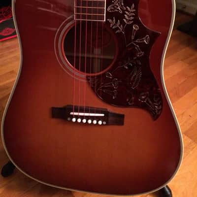 Gibson Hummingbird 50th Anniversary Heritage Cherry Sunburst image 6