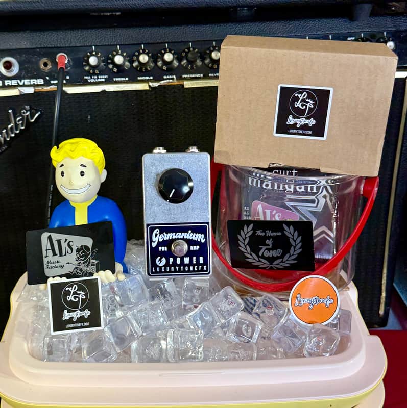 Luxury Tone FX GERMANIUM POWER PREAMP (OC44 Philips Black Glass NOS) 2026 image 1