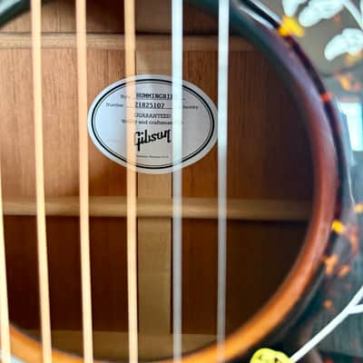 Gibson Hummingbird Standard 2024 - Present Tri Burst image 7