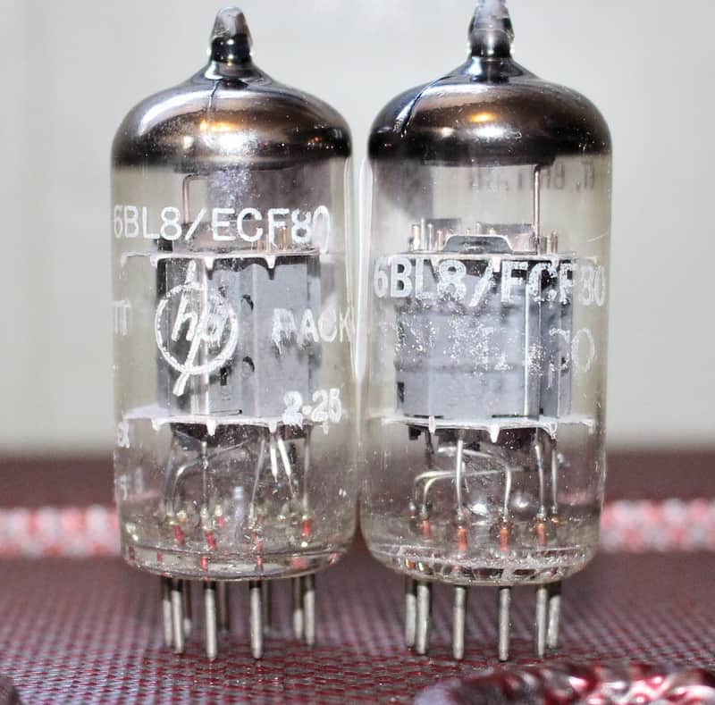 MULLARD ECF80 BLACKBURN 6BL8 PERFECT MATCH PAIR GRAY PLATES HALO GETR TEST NOS+ VINTAGE 1960'S image 1