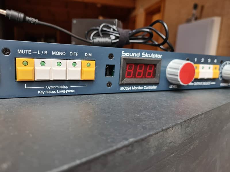 Sound Skulptor MC624 - fully assembled and working image 1