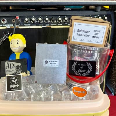 Luxury Tone FX  REDBENDER The Missing Link / The Essence of 1966 British Fuzz 2026 image 7