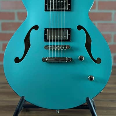 Godin Montreal Premiere HT Semi-Hollow Electric Guitar - Laguna Blue image 2