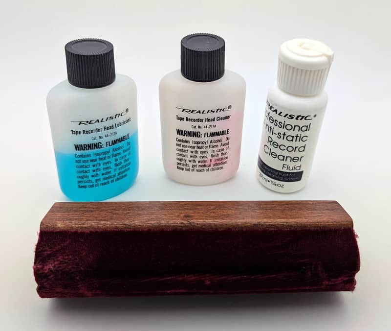 Immagine Realistic Tape Head and Anti-Static Vinyl Record Cleaning Kit - 1