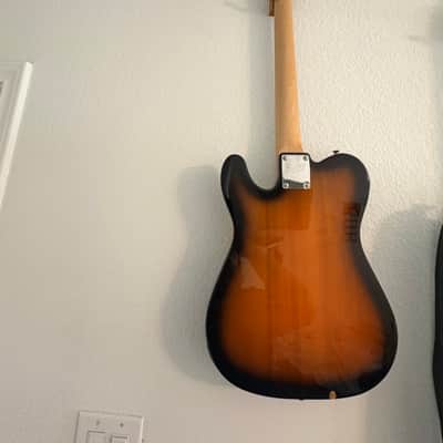 Squier Affinity Telecaster with Maple Fretboard, Top Loader Bridge 2012 - 2021 - 2-Color Sunburst image 3
