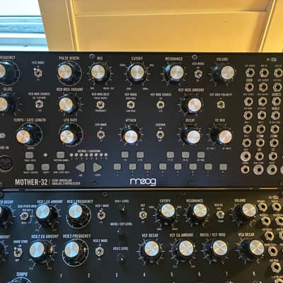 Moog Mother 32 / DFAM 2018 - Black image 2