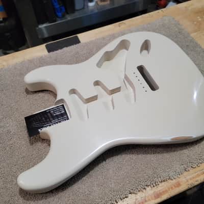 MJT Stratocaster Body 2022 - Relic Desert Sand image 3