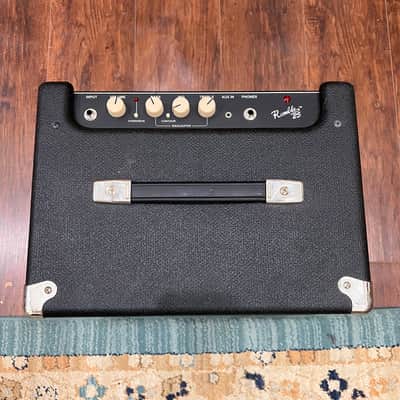Fender Rumble 25 V3 25-Watt 1x8" Bass Combo 2015 - Present - Black image 3
